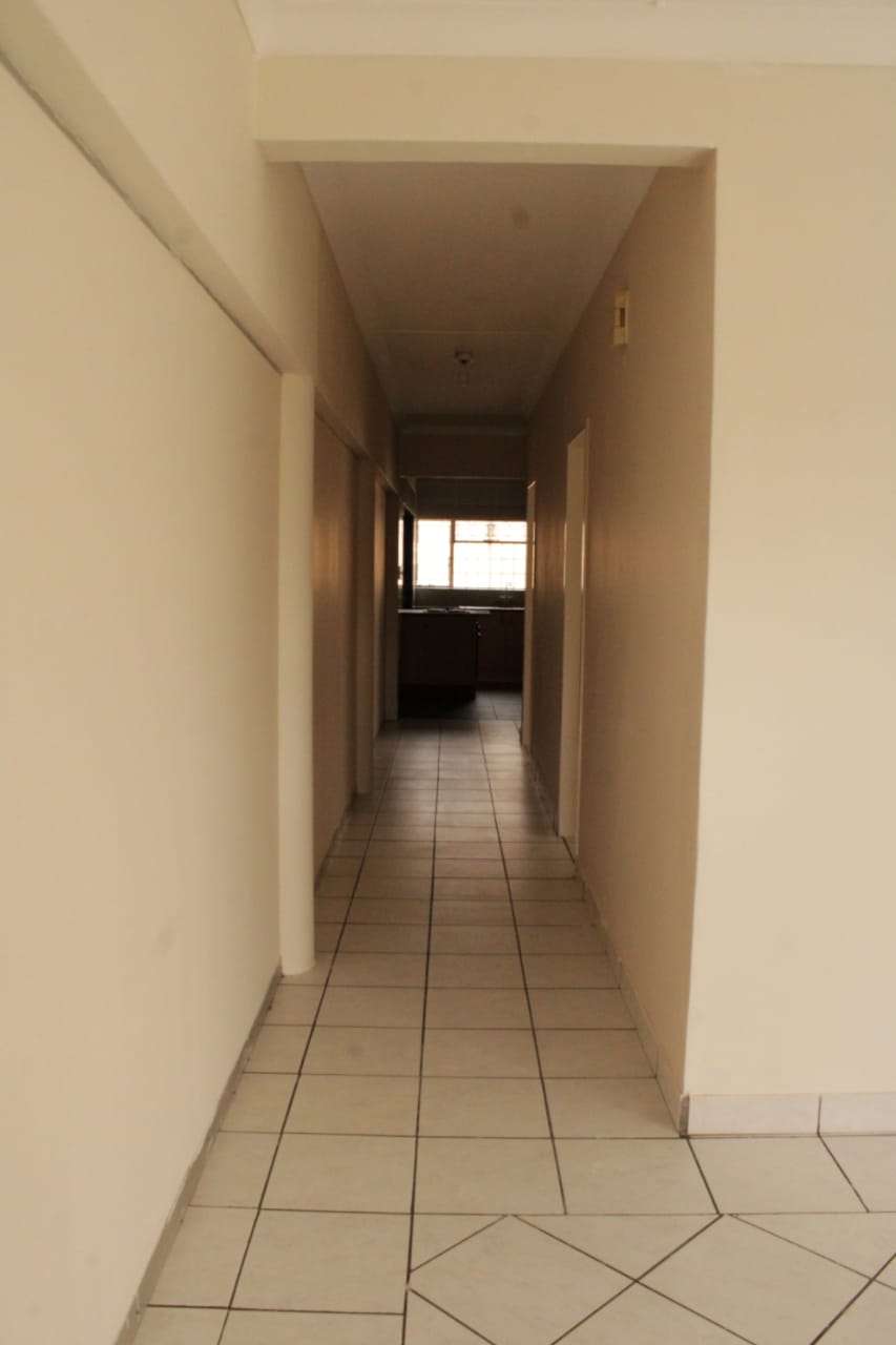 To Let 3 Bedroom Property for Rent in Turffontein Gauteng