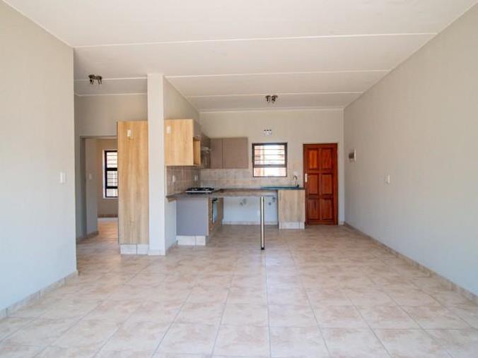 To Let 2 Bedroom Property for Rent in Ravenswood Gauteng