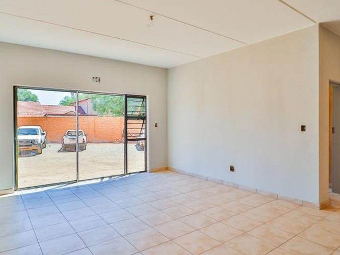 To Let 2 Bedroom Property for Rent in Ravenswood Gauteng