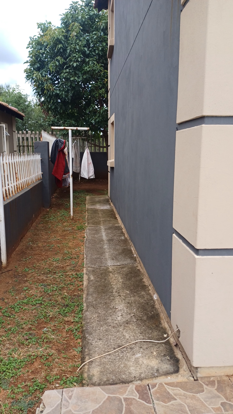 4 Bedroom Property for Sale in Rosslyn Industrial Gauteng