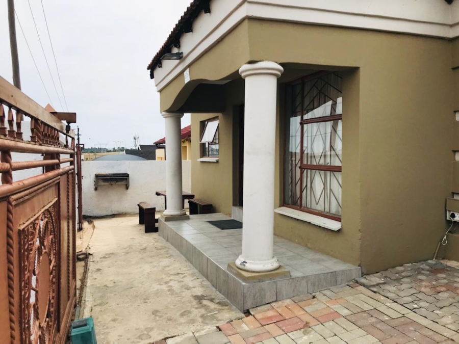 To Let 2 Bedroom Property for Rent in Allandale Gauteng