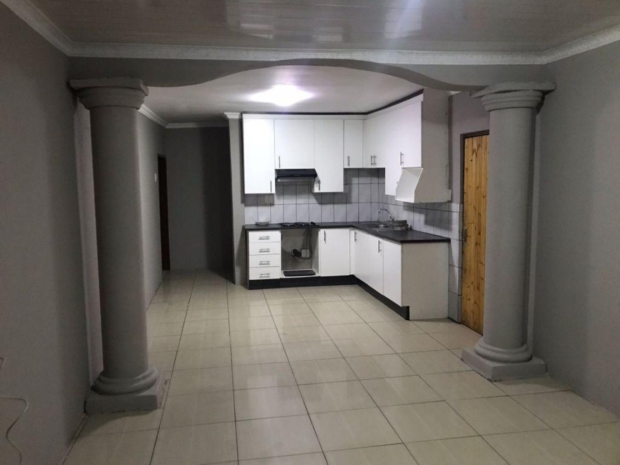 To Let 2 Bedroom Property for Rent in Allandale Gauteng
