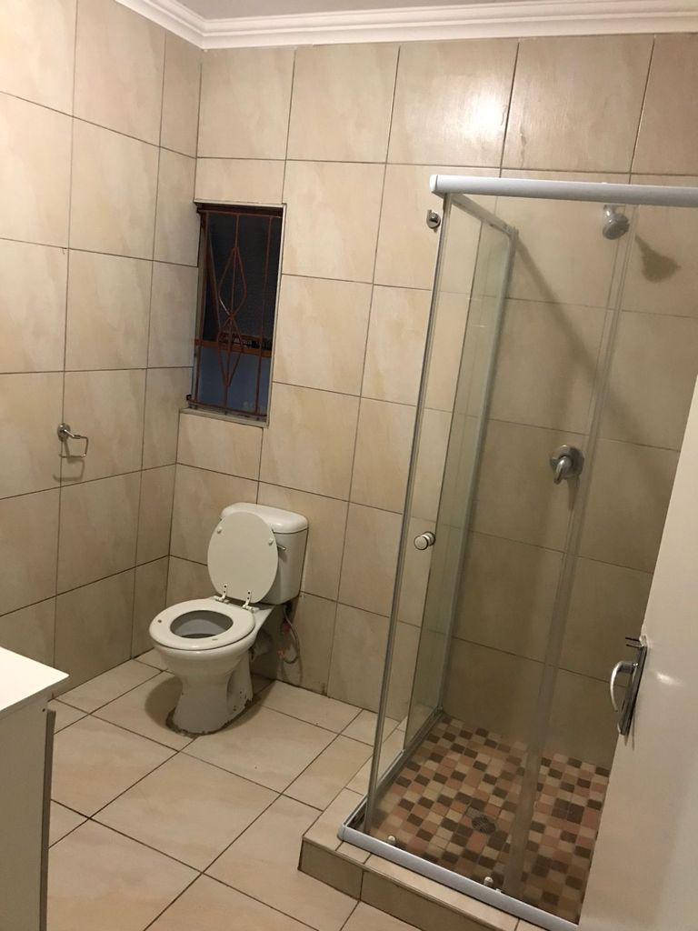 To Let 2 Bedroom Property for Rent in Allandale Gauteng