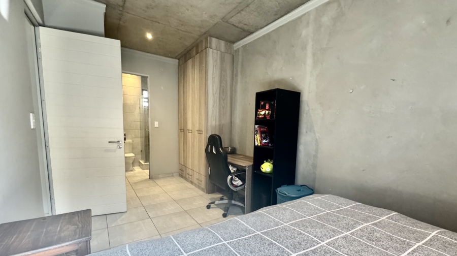 1 Bedroom Property for Sale in Brooklyn Gauteng