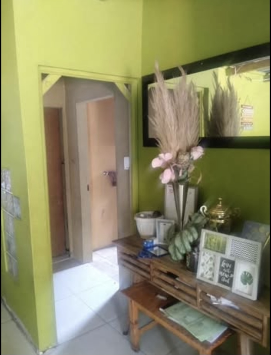 To Let 2 Bedroom Property for Rent in Ivory Park Gauteng
