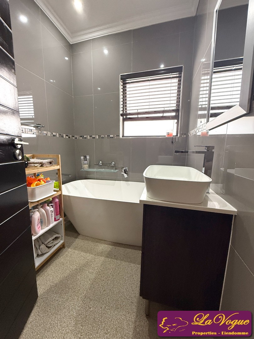3 Bedroom Property for Sale in Olympus AH Gauteng
