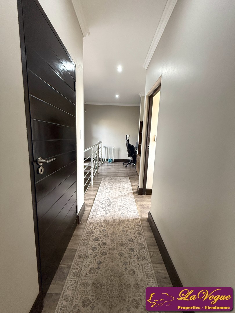 3 Bedroom Property for Sale in Olympus AH Gauteng