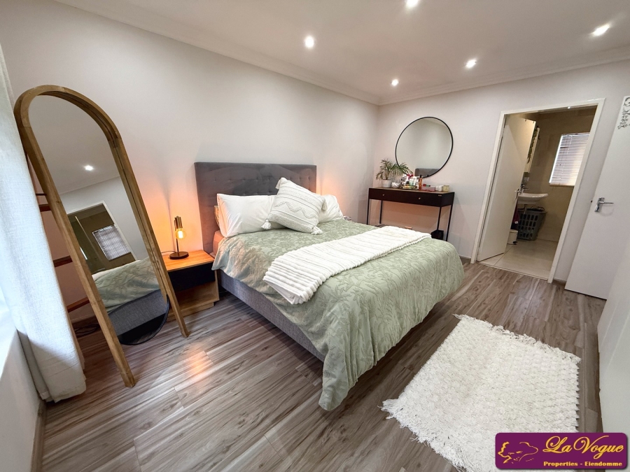 2 Bedroom Property for Sale in Die Wilgers Gauteng