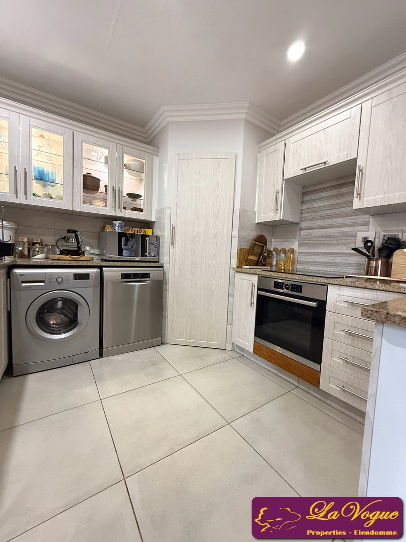 2 Bedroom Property for Sale in Die Wilgers Gauteng