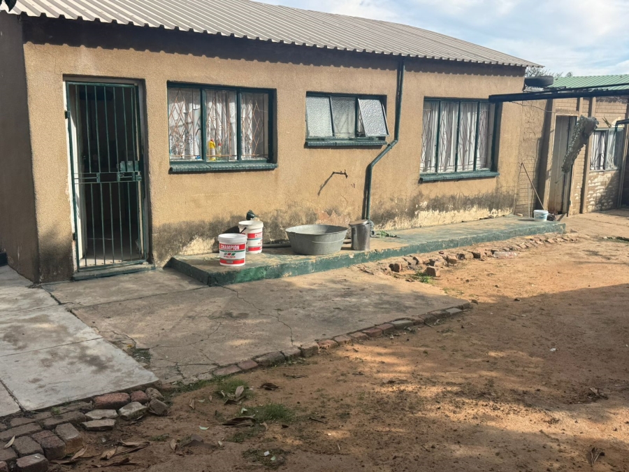 2 Bedroom Property for Sale in Soshanguve AA Gauteng
