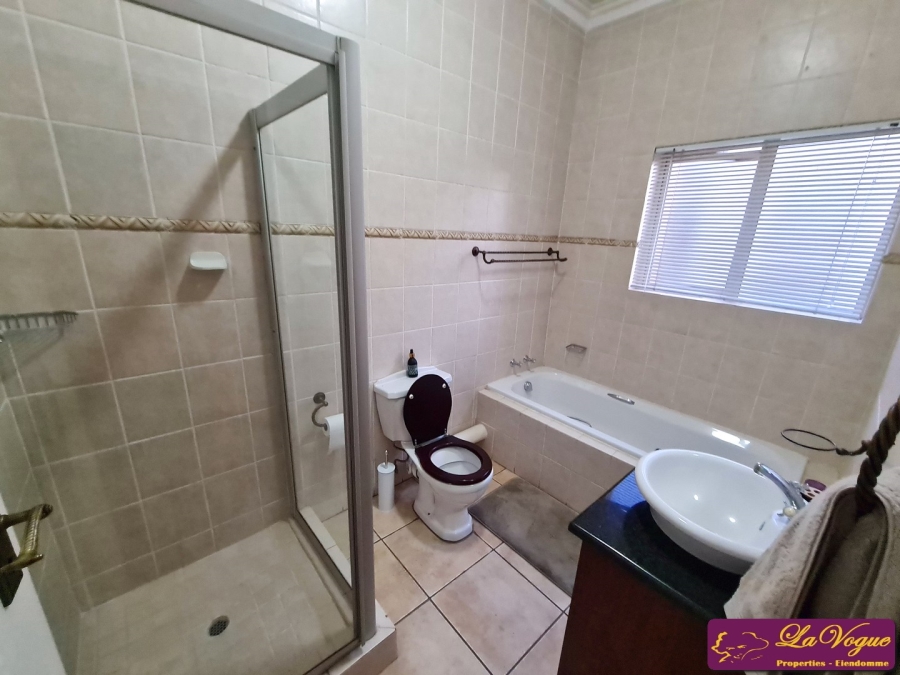 2 Bedroom Property for Sale in Olympus AH Gauteng