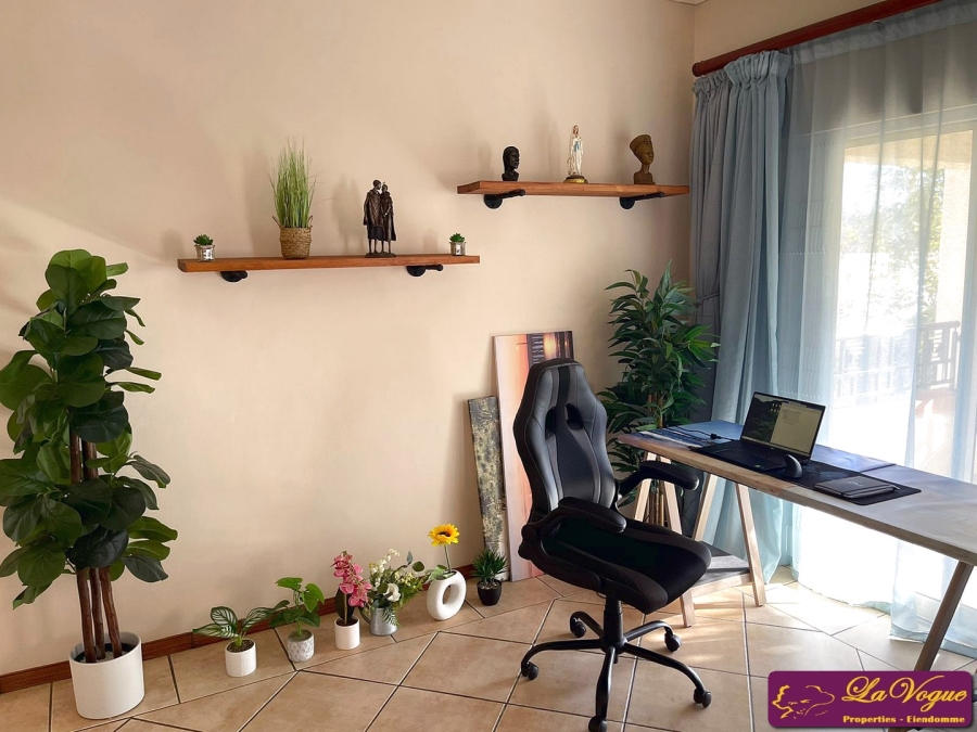 2 Bedroom Property for Sale in Olympus AH Gauteng