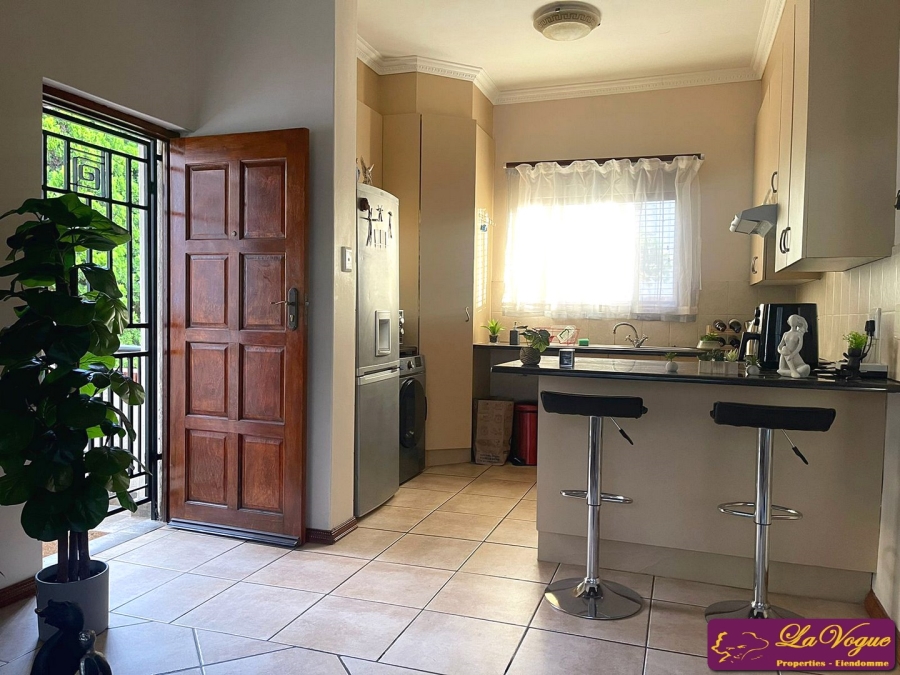 2 Bedroom Property for Sale in Olympus AH Gauteng