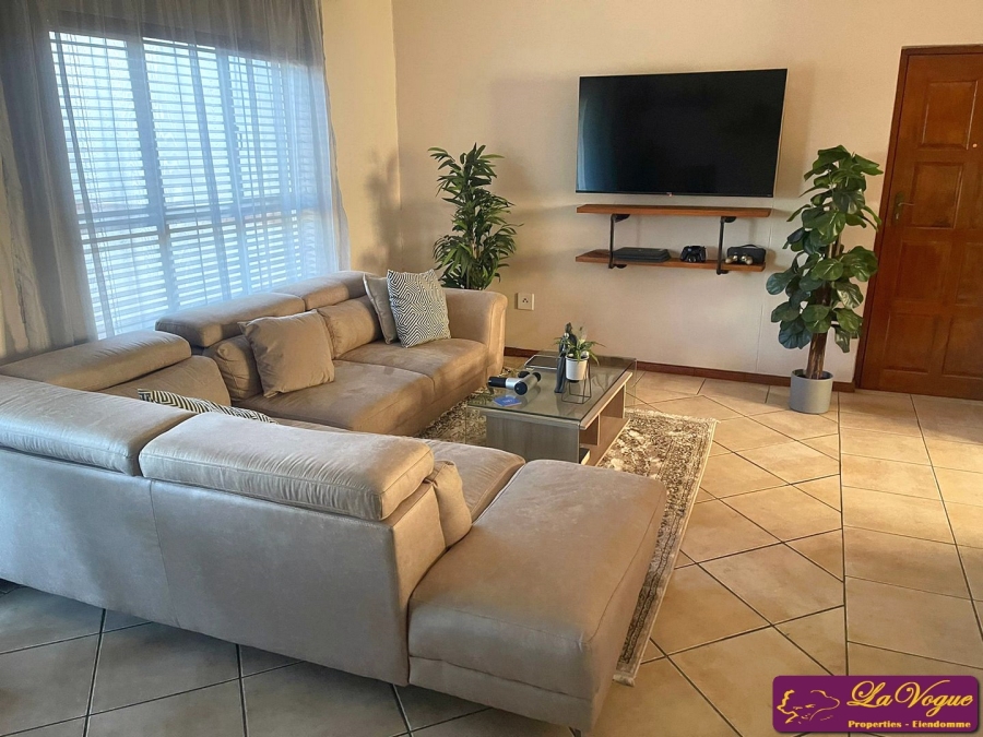 2 Bedroom Property for Sale in Olympus AH Gauteng