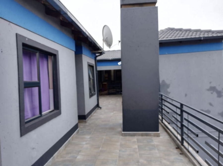 Room for rent in Protea Glen Gauteng. Listed by PropertyCentral
