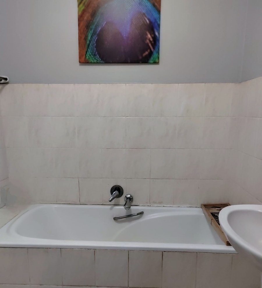 3 Bedroom Property for Sale in Northwold Gauteng