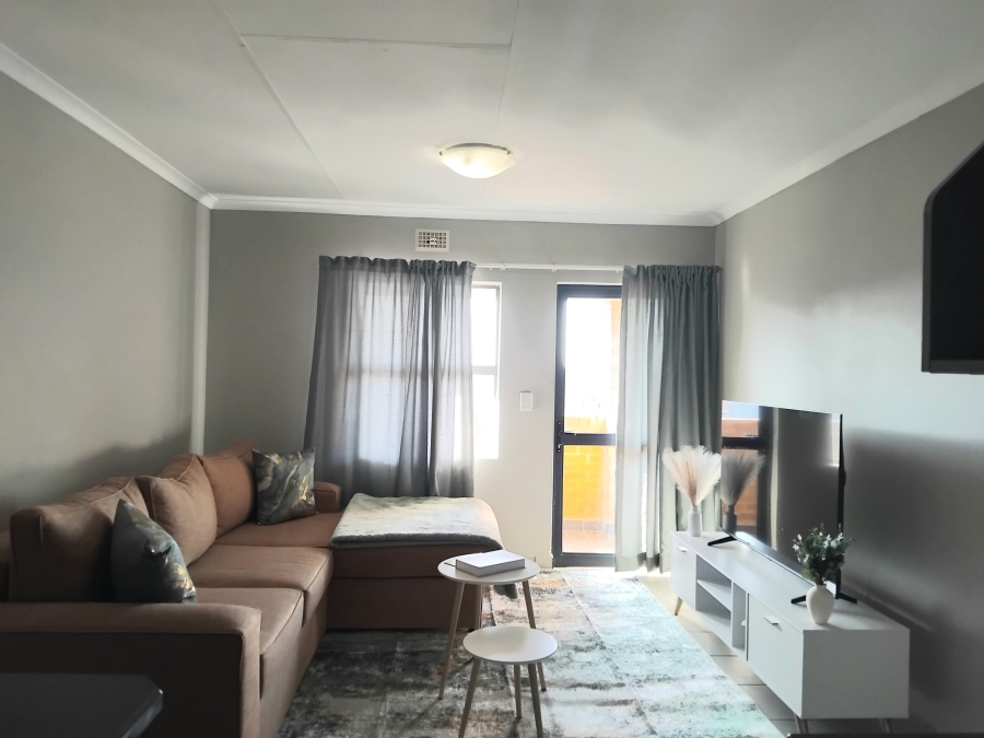 2 Bedroom Property for Sale in Heuweloord Gauteng