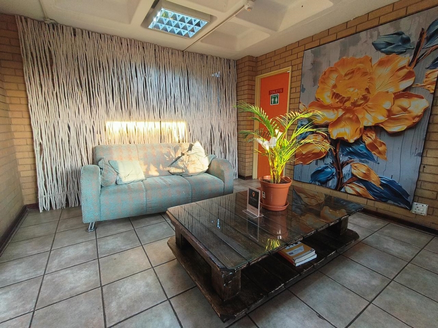 1 Bedroom Property for Sale in Orlando East Gauteng