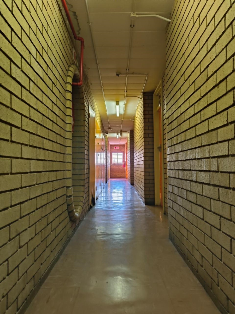 1 Bedroom Property for Sale in Orlando East Gauteng