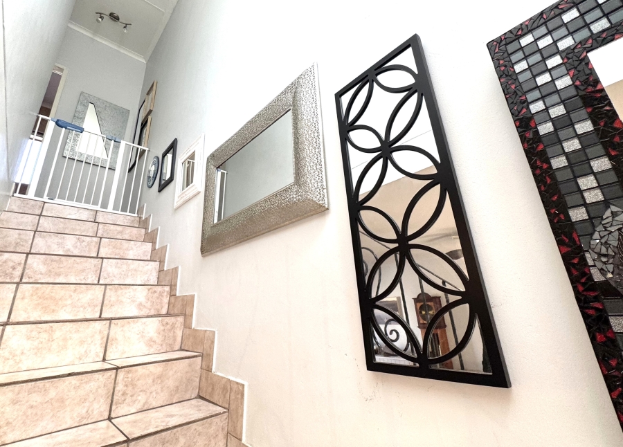 2 Bedroom Property for Sale in Pretorius Park Gauteng