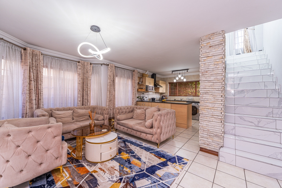 3 Bedroom Property for Sale in Kyalami Hills Gauteng