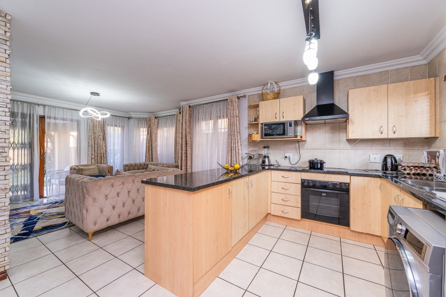 3 Bedroom Property for Sale in Kyalami Hills Gauteng
