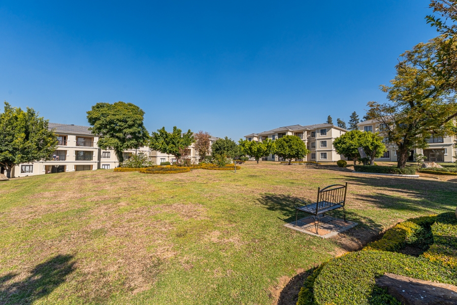 2 Bedroom Property for Sale in Broadacres Gauteng