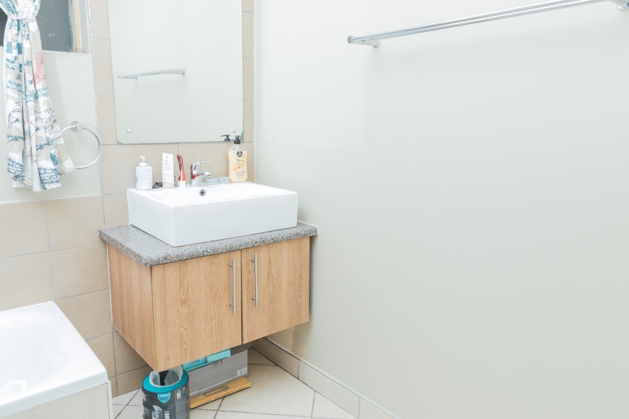 2 Bedroom Property for Sale in Sagewood Gauteng