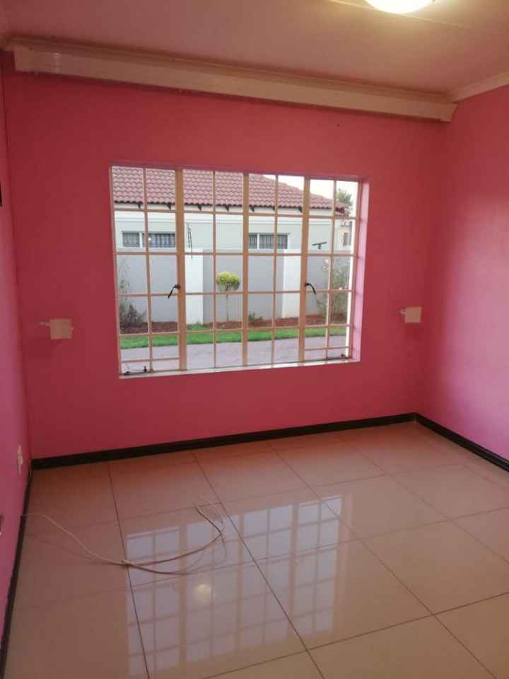 To Let 3 Bedroom Property for Rent in Doornpoort Gauteng