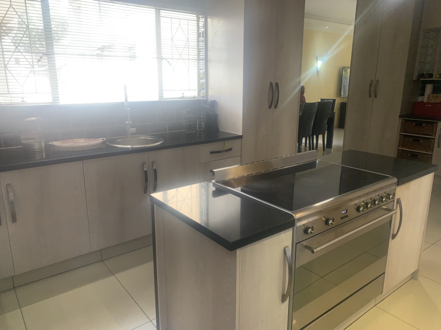 4 Bedroom Property for Sale in Winchester Hills Gauteng