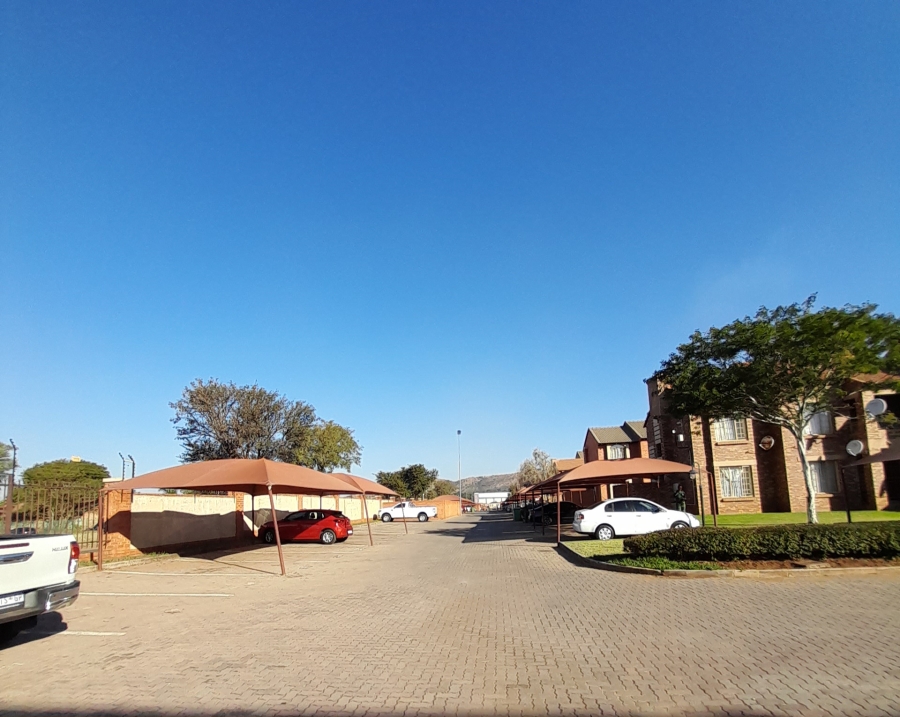1 Bedroom Property for Sale in Karen Park Gauteng