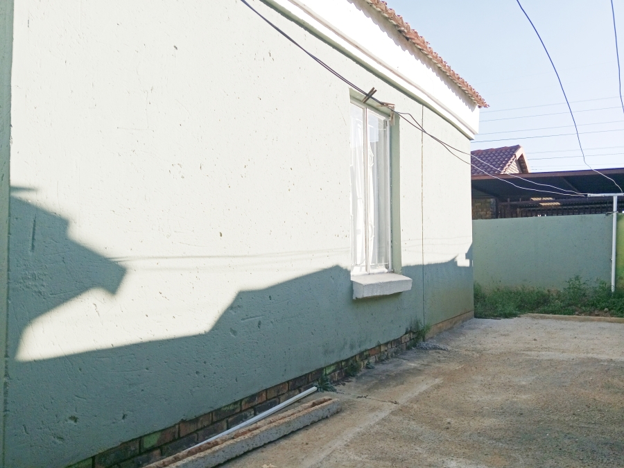 To Let 3 Bedroom Property for Rent in Danville Gauteng