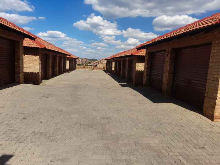 To Let 3 Bedroom Property for Rent in Montana Gauteng
