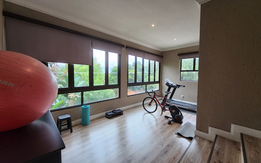 4 Bedroom Property for Sale in Waterkloof Ridge Gauteng
