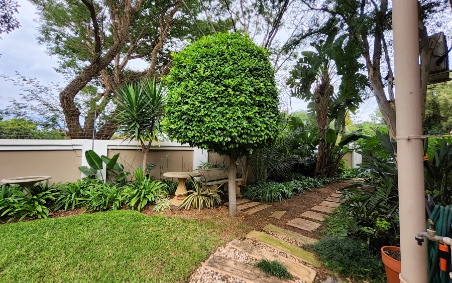 4 Bedroom Property for Sale in Waterkloof Ridge Gauteng