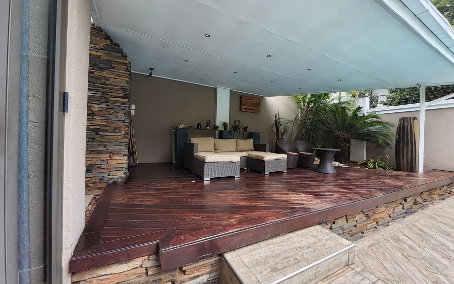 4 Bedroom Property for Sale in Waterkloof Ridge Gauteng