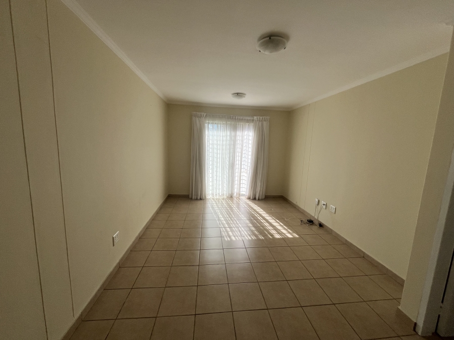 To Let 1 Bedroom Property for Rent in Noordwyk Gauteng