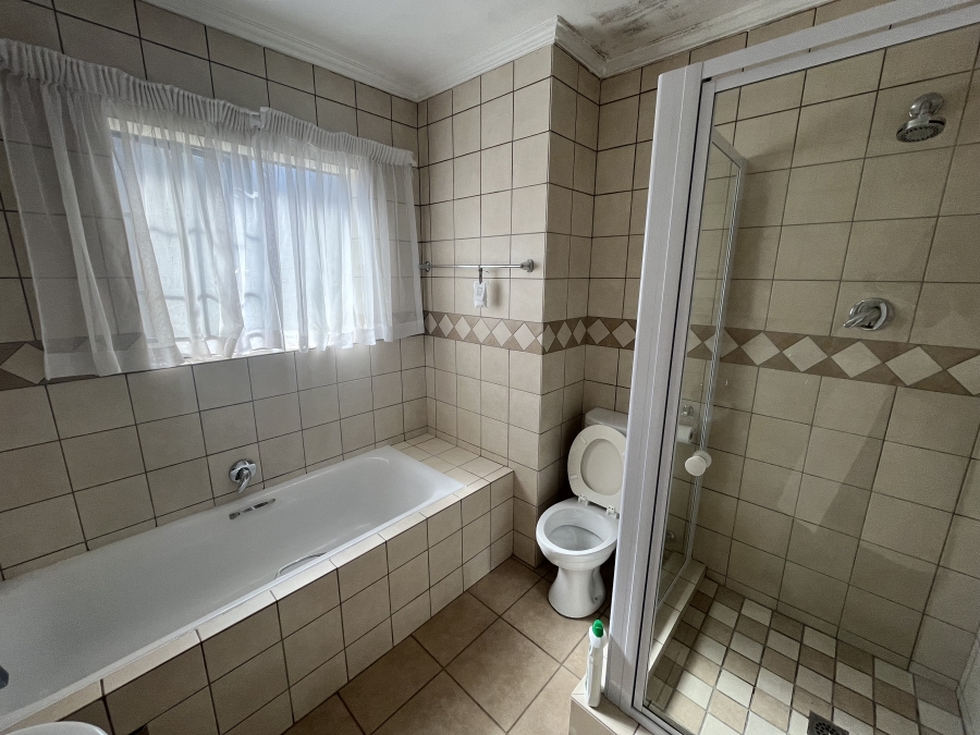 To Let 1 Bedroom Property for Rent in Noordwyk Gauteng
