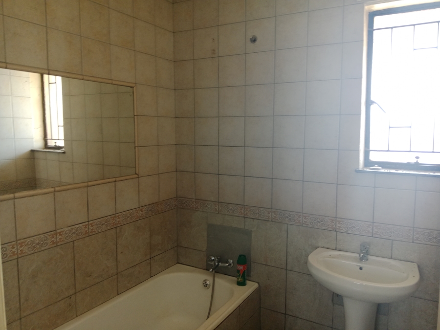 To Let 3 Bedroom Property for Rent in Wespark Gauteng