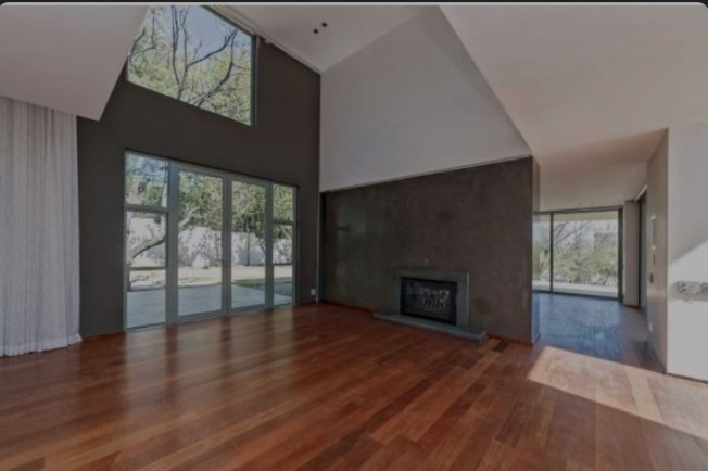 5 Bedroom Property for Sale in Sandton Central Gauteng