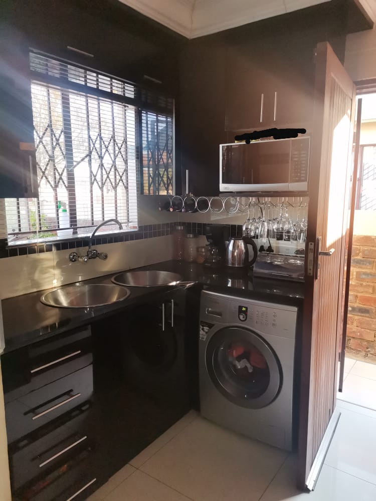 To Let 2 Bedroom Property for Rent in Elandspoort Gauteng
