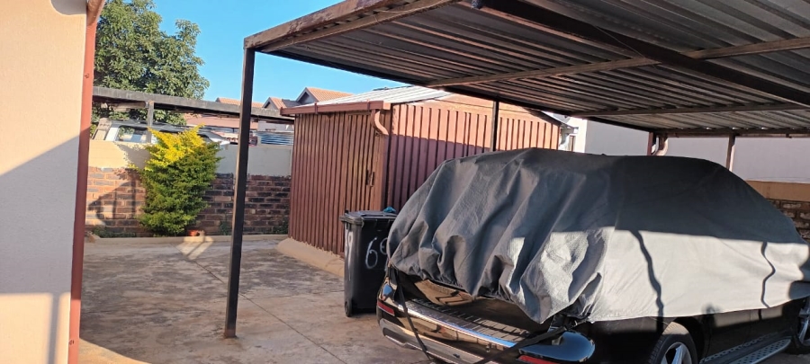 To Let 2 Bedroom Property for Rent in Elandspoort Gauteng