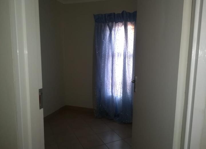 To Let 3 Bedroom Property for Rent in Lehae Gauteng
