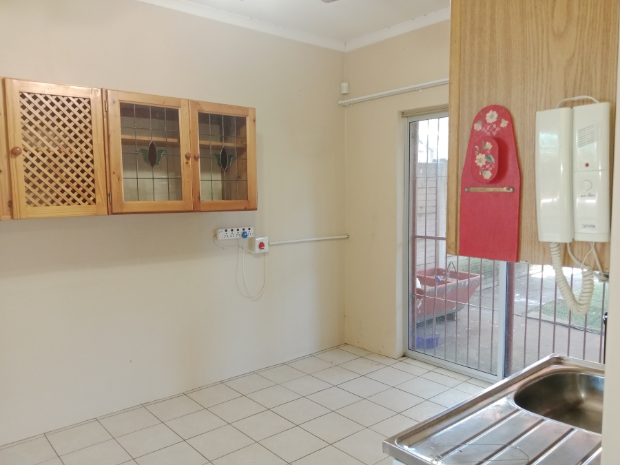 To Let 1 Bedroom Property for Rent in Claremont Gauteng