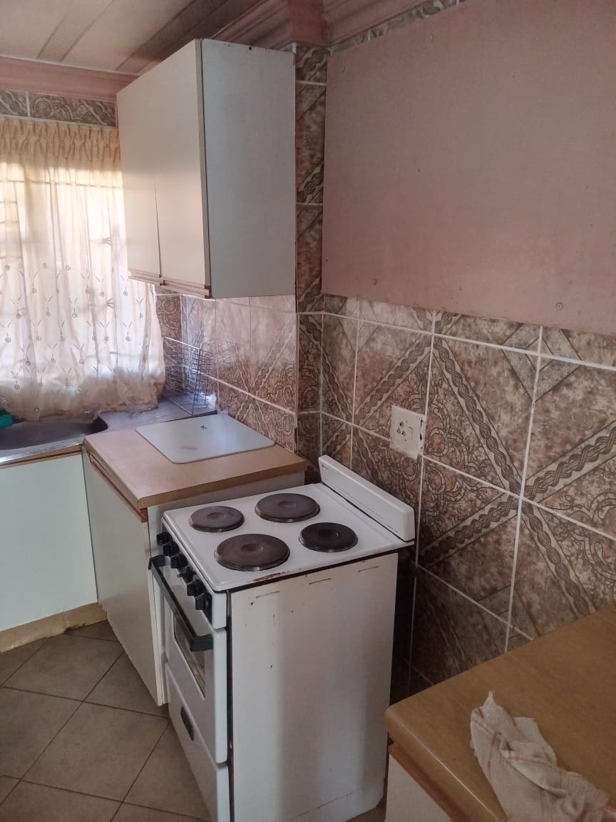 To Let 3 Bedroom Property for Rent in Lebanon Gauteng
