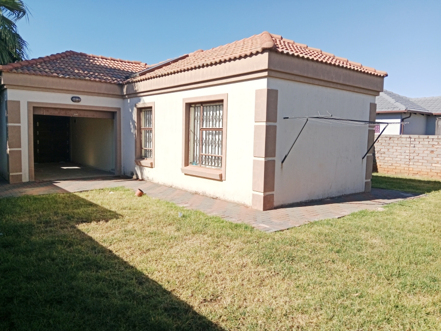 To Let 2 Bedroom Property for Rent in The Orchards Gauteng