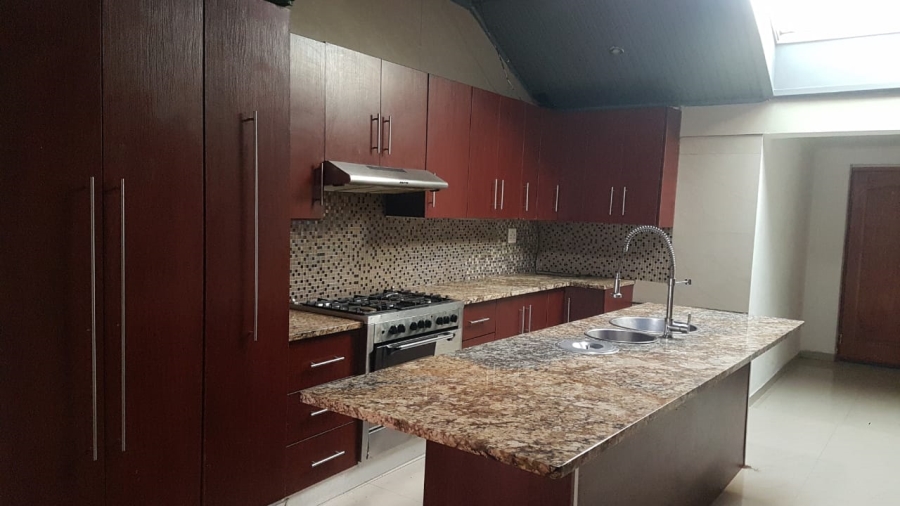 To Let 3 Bedroom Property for Rent in Kensington Gauteng
