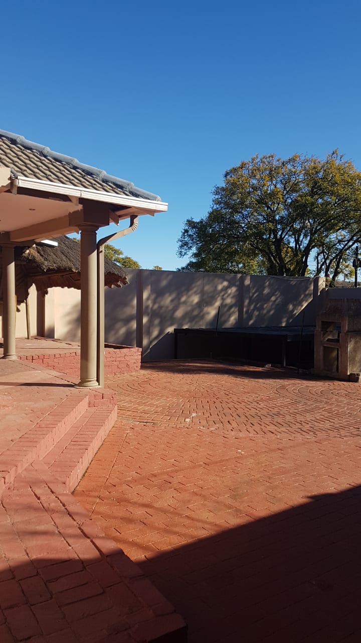 To Let 3 Bedroom Property for Rent in Kensington Gauteng