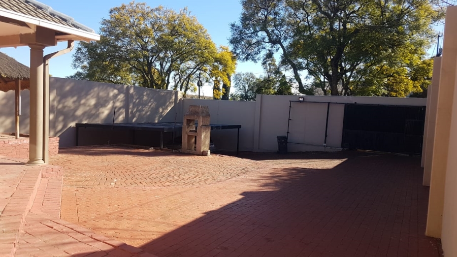 To Let 3 Bedroom Property for Rent in Kensington Gauteng