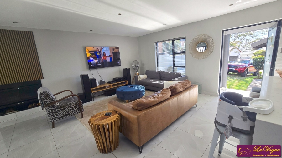 3 Bedroom Property for Sale in Olympus AH Gauteng